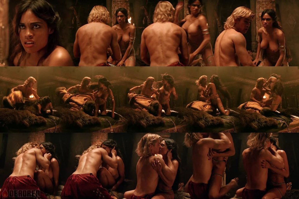 Rosario Dawson Naked in Cinema