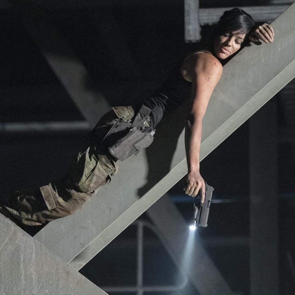 Alex Zhedra without head