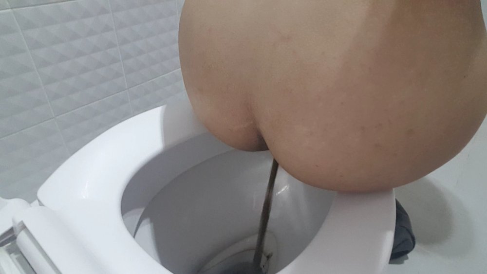 Young Alina Pooping Diarrhea Farting Toilet Blonde