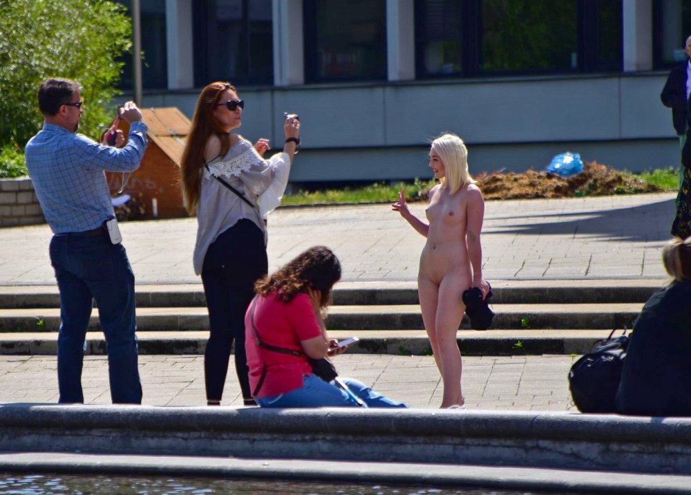 Professional exposure in public