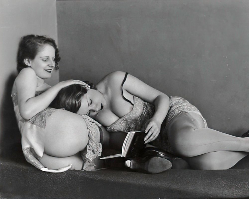 Pre -revolutionary lesbians