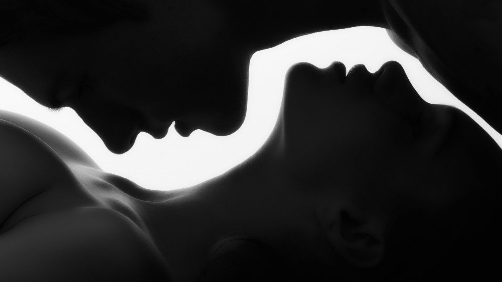 Hot kiss sex