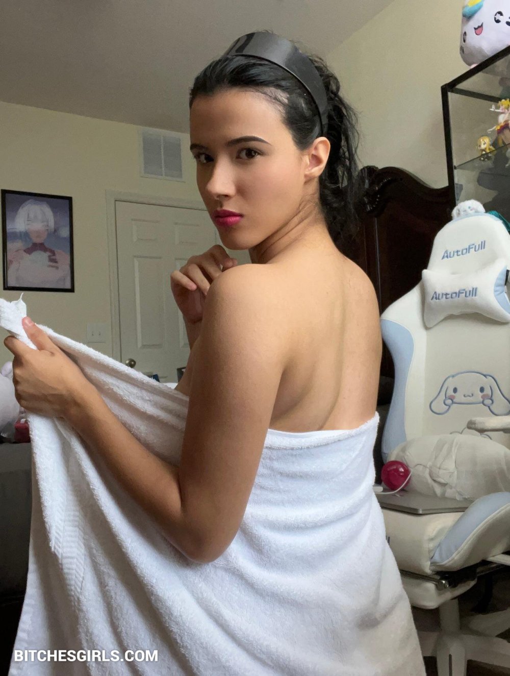 STRAWBERRYTABBY NUDOSTAR