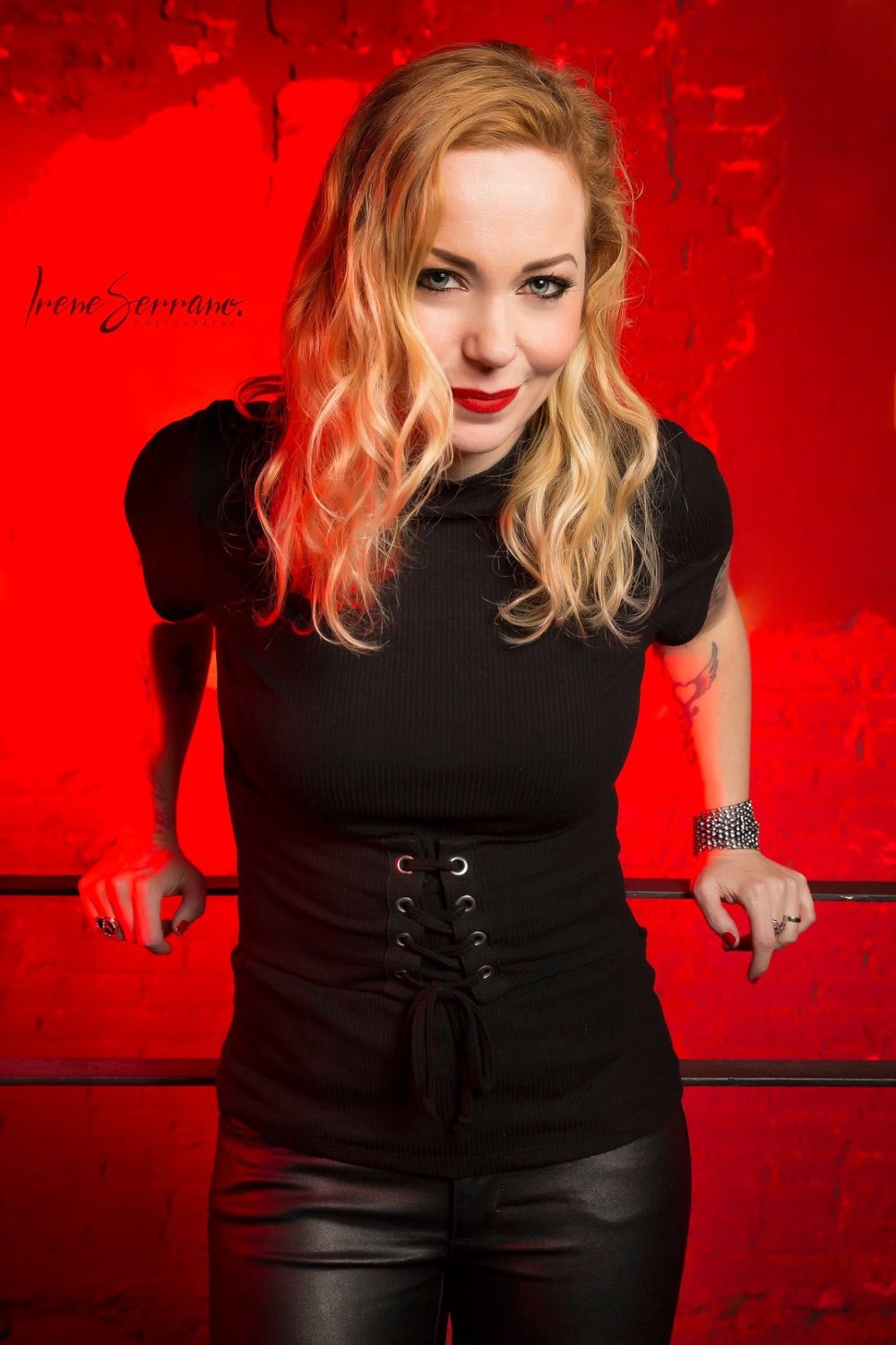 Anneke Van Girsbergen