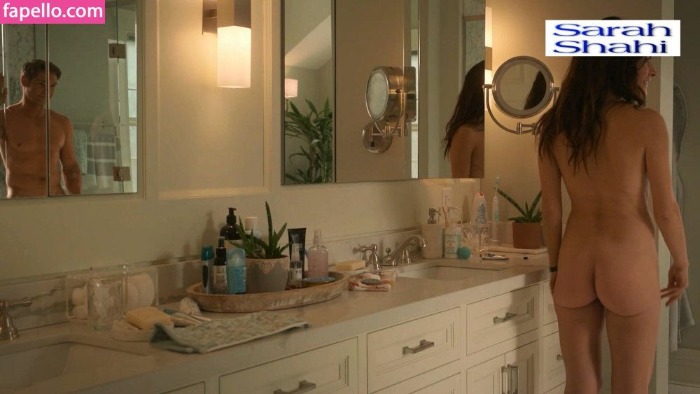 The actress is naked