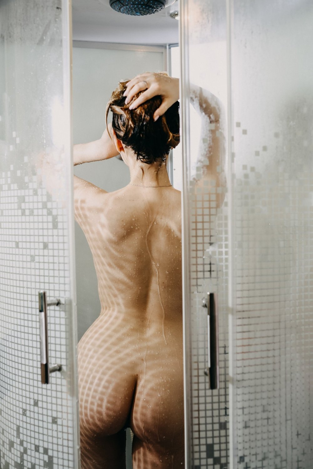 Milanna muskat erotic photo shoots