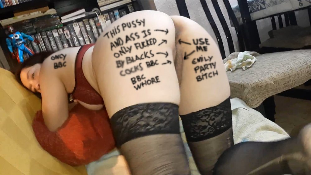 Militable inscriptions on naked