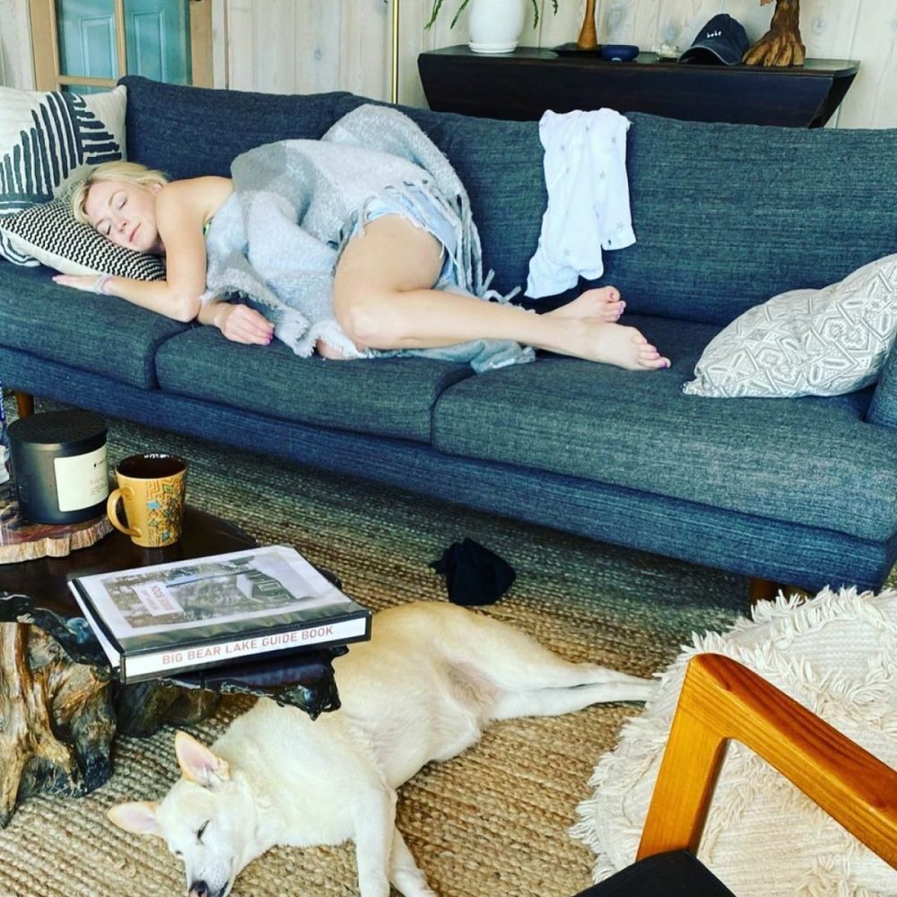 Fifteen Minutes Emily Kinney