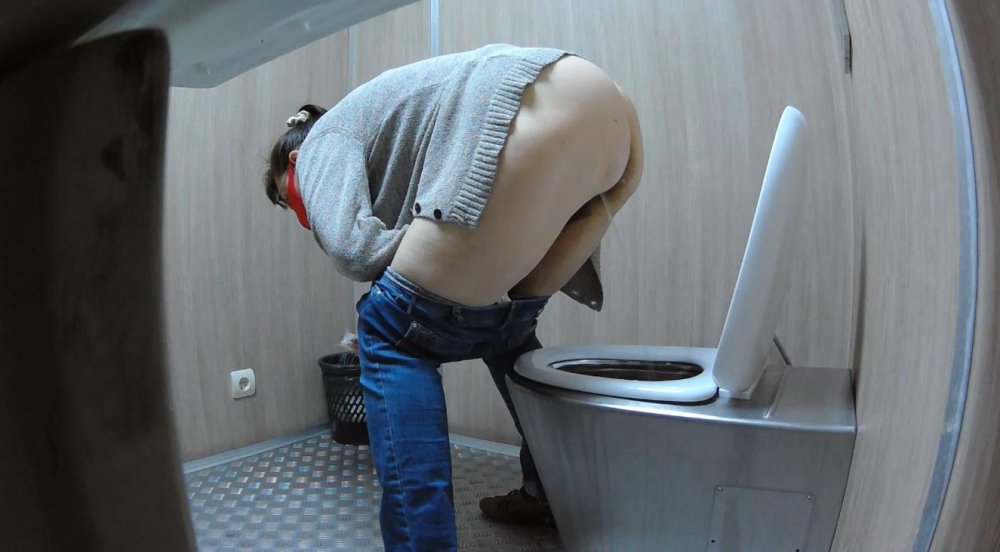 Hidden camera Women's dry closet