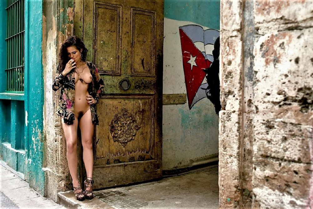 Nanda Costa is frank