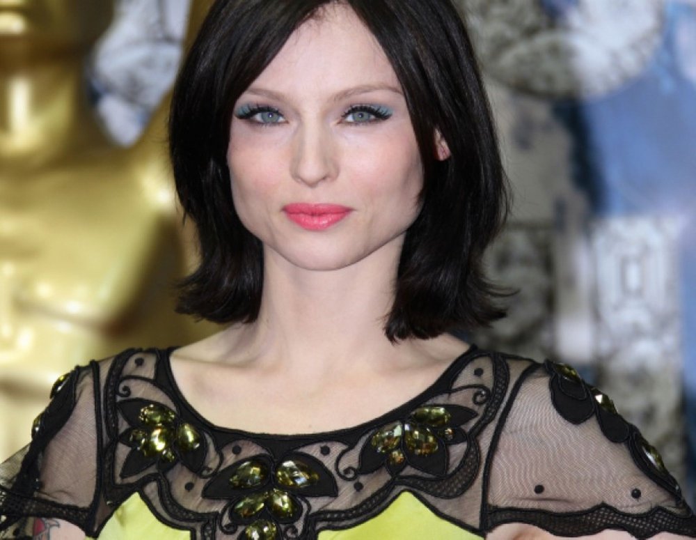SOPHIE ELLIS BEXTOR 2022