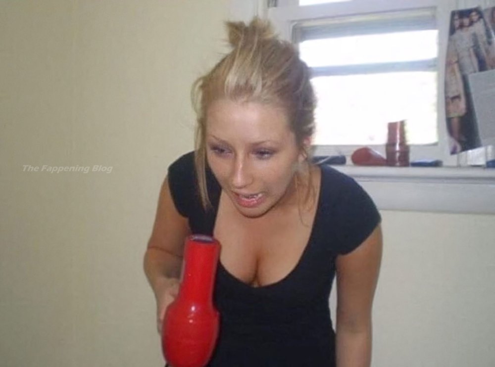 Mary Magdalen Naked 18 + photo