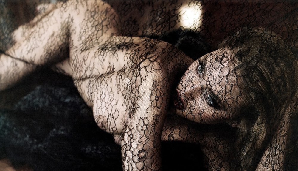 Treats Estella Warren Steve Shaw