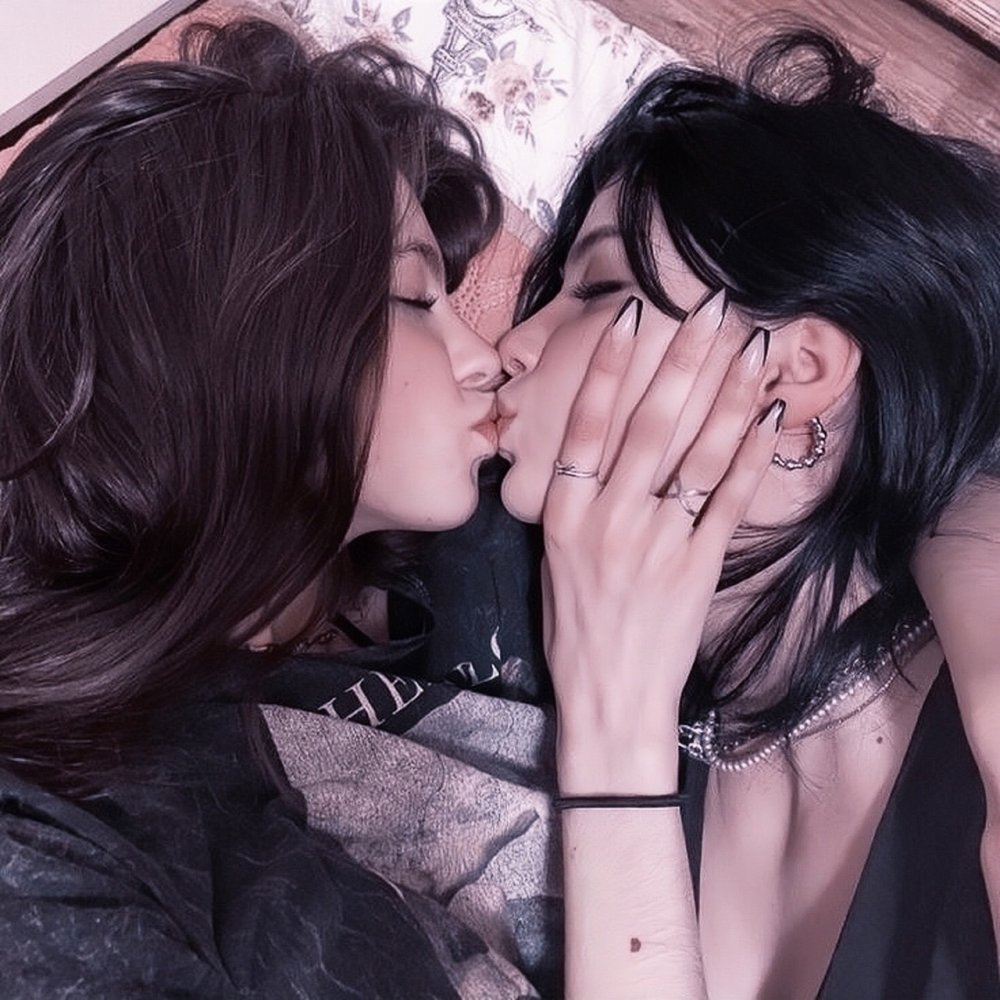 Sofia Lee Lezbiyanka