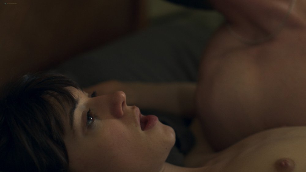 Daisy Edgar-Jones Daisy Edgar-Jones Naked