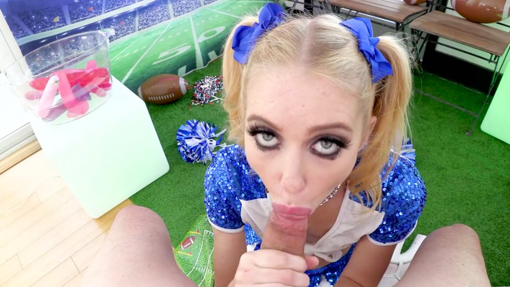 Chloe cherry deep sip