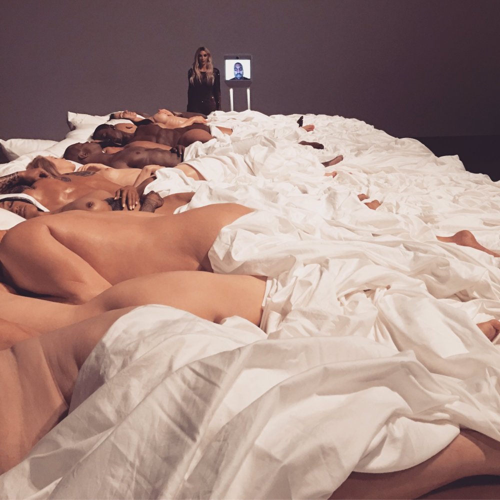 Kanye West Famous naked stars on the bed