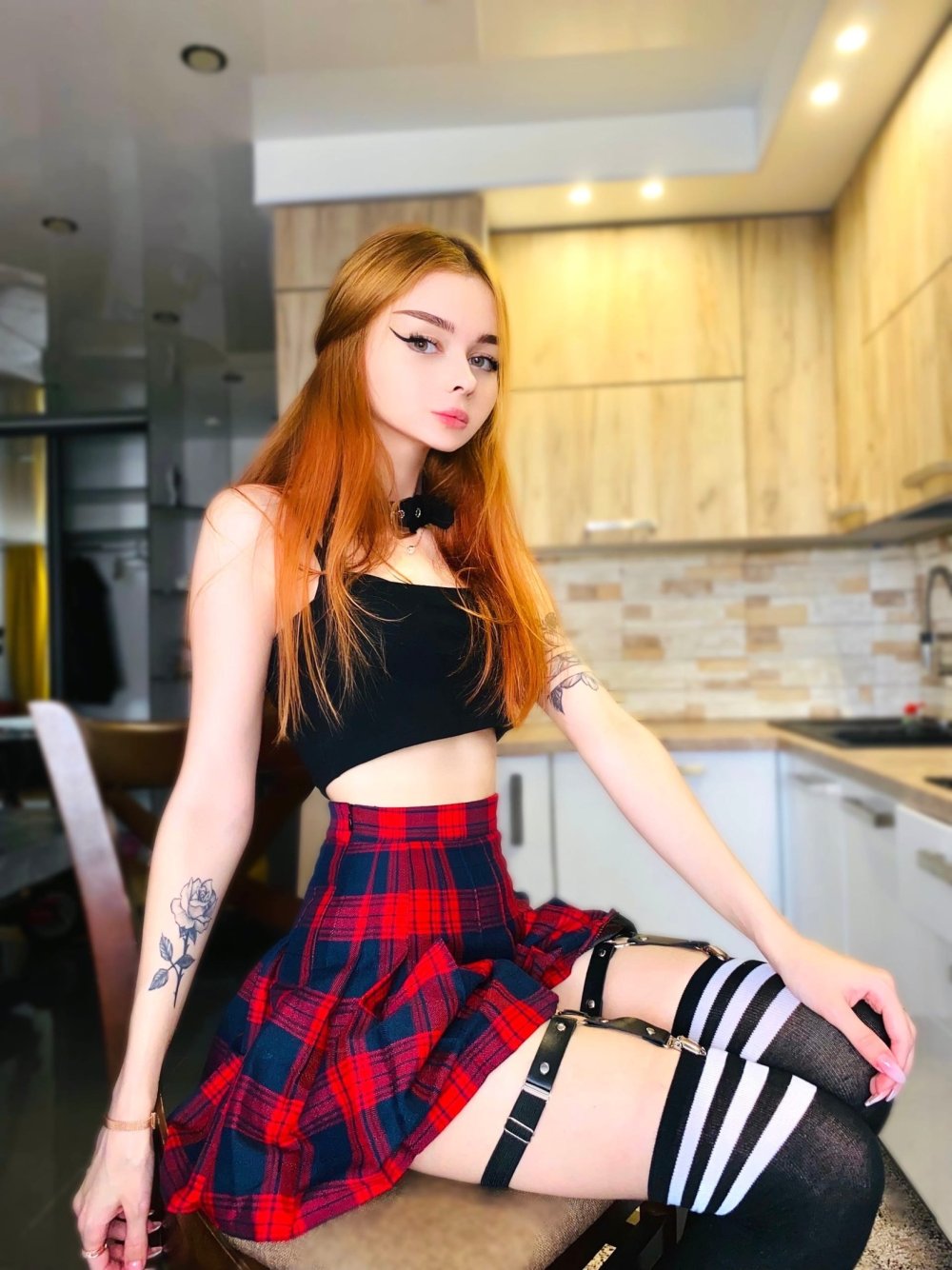 Lana Twininkle Onlifanse drain