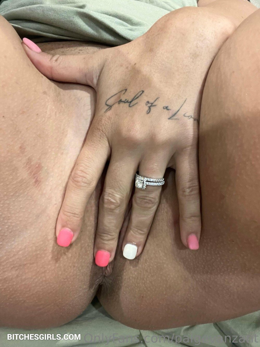 Tattoo on the finger