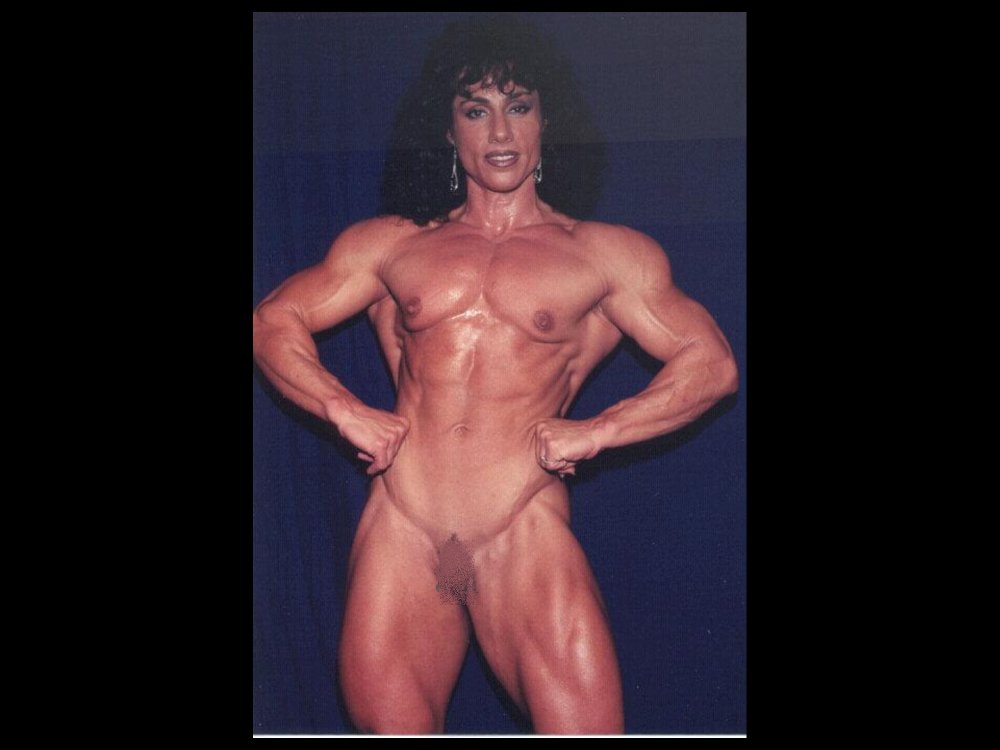 Annie Rivechio poses naked