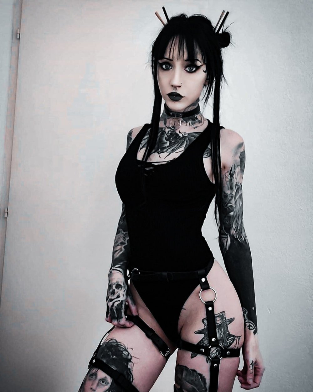 Informal nymphomaniacs