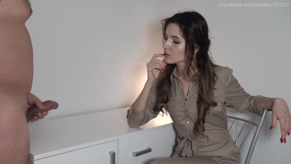 Jerked off in front of a girlfriend