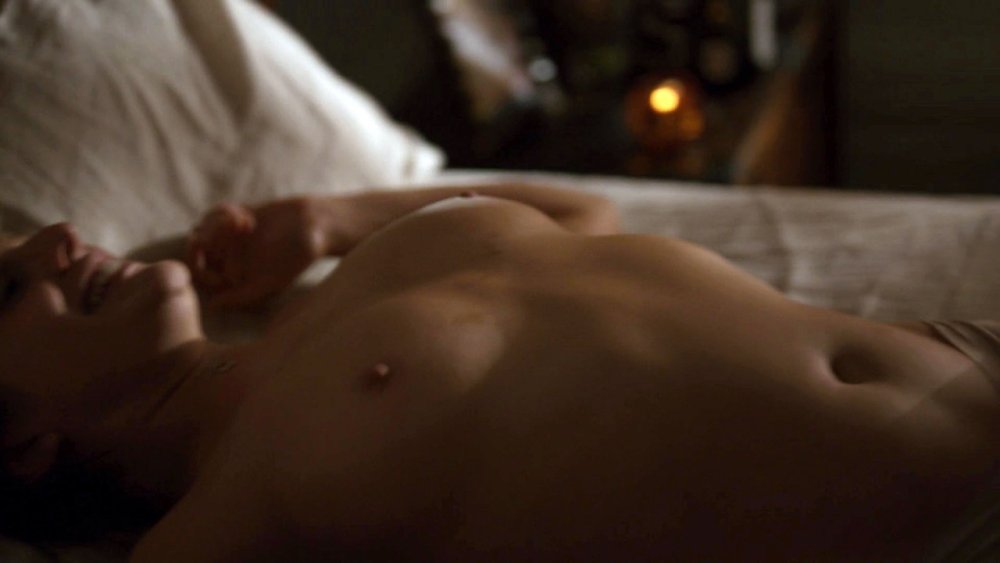 Elizabeth Moss Elisabeth nude