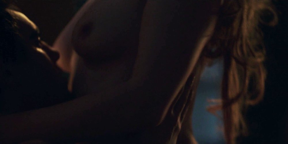 Marianna Moss Nude Gifs