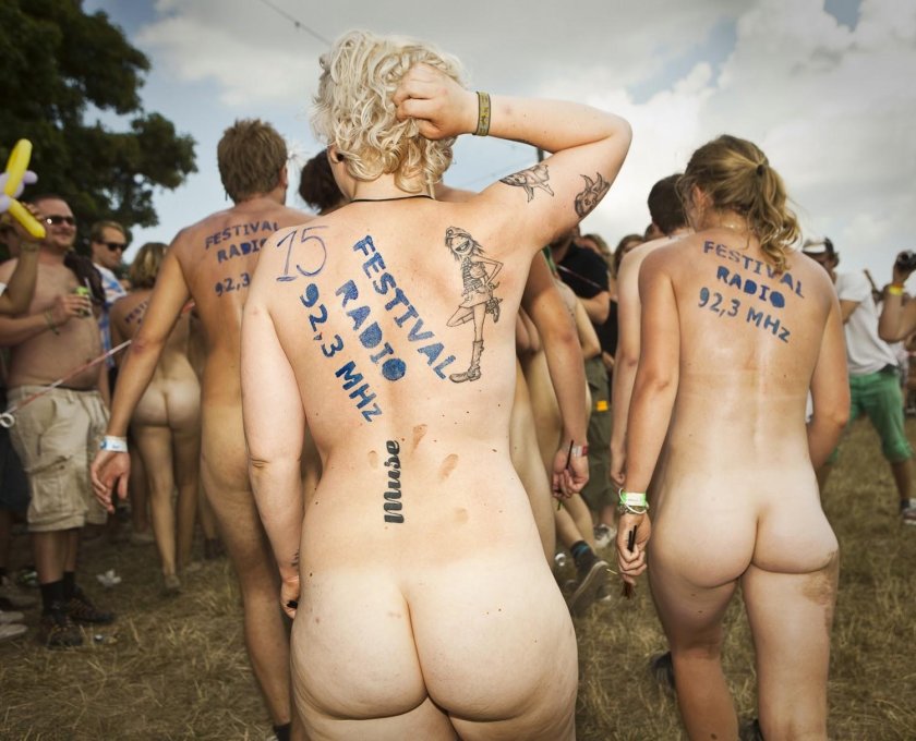 Berning Meng festival Nude