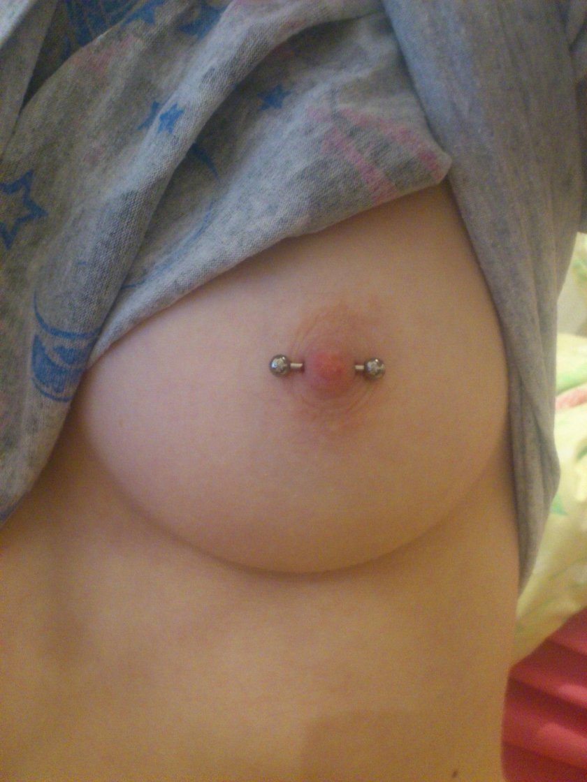 Piercing nipples