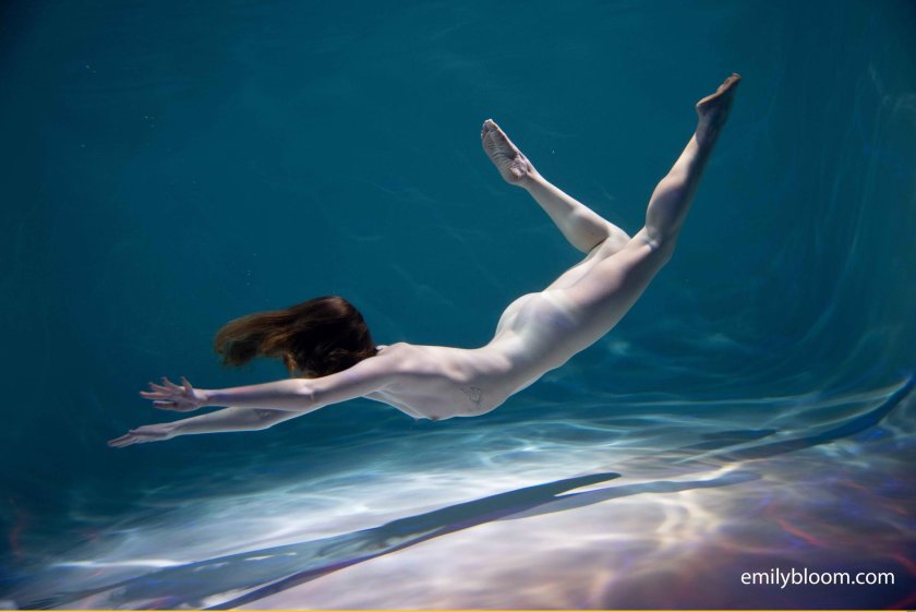 Naked girls in transparent water