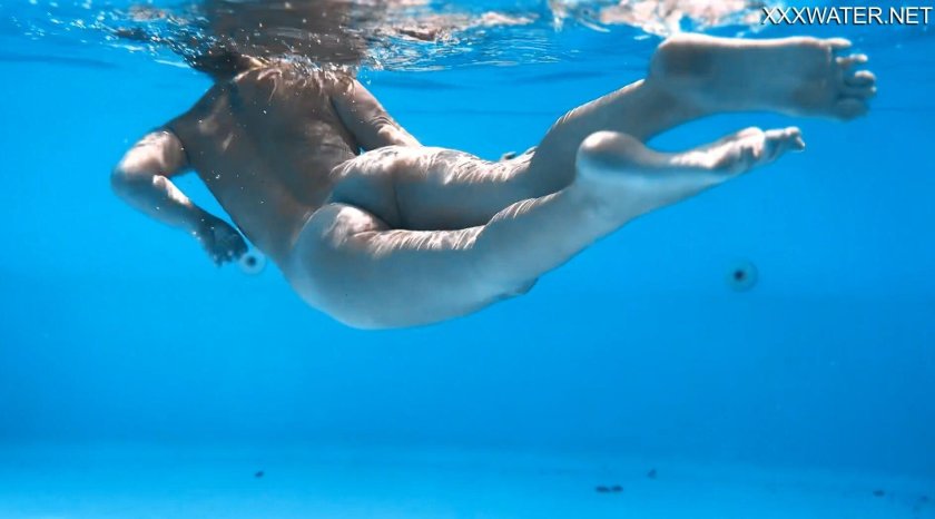 Photoshoot underwater