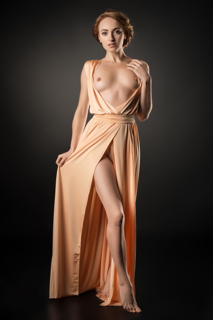 Katya Clover Artofdan