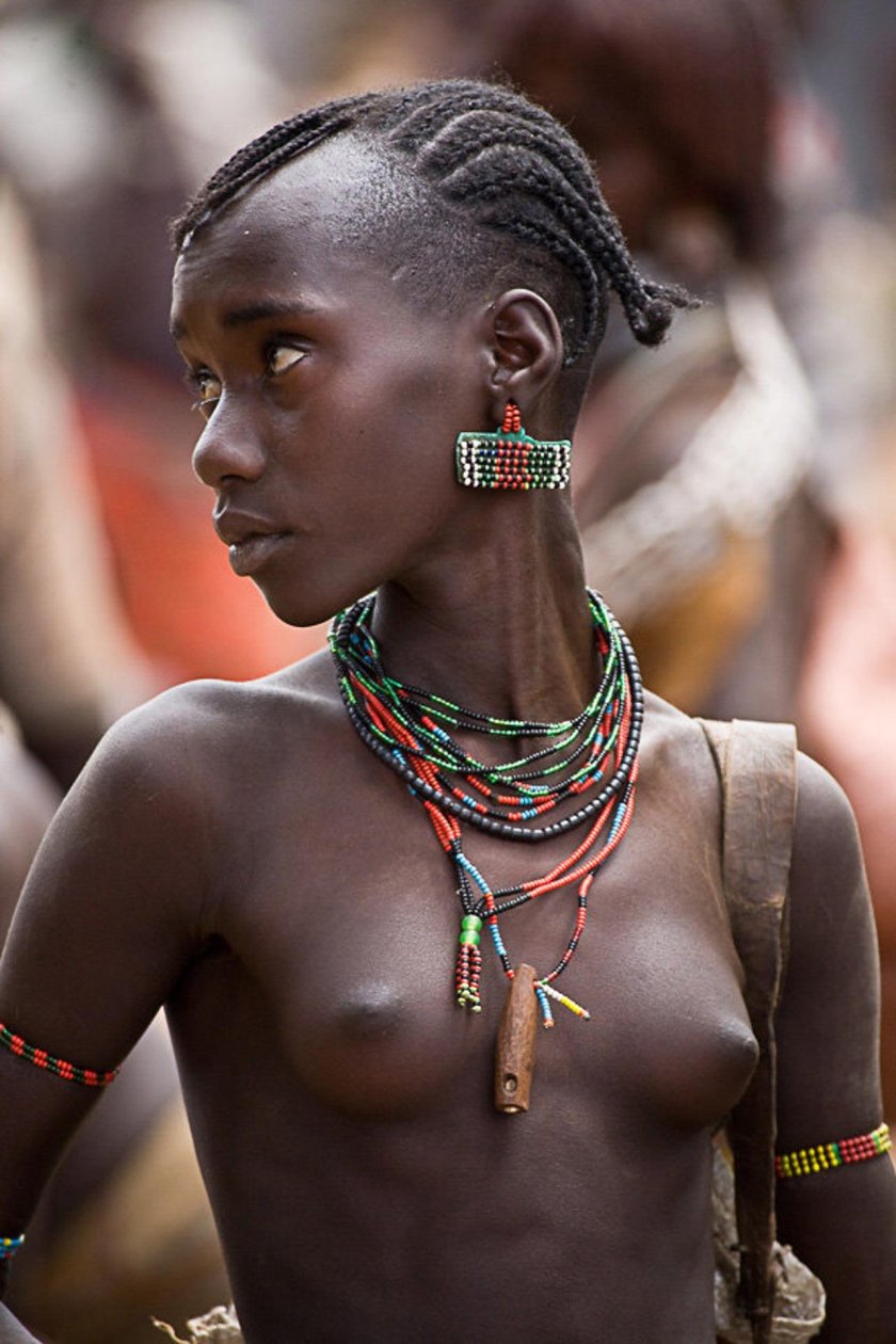 African naked girls