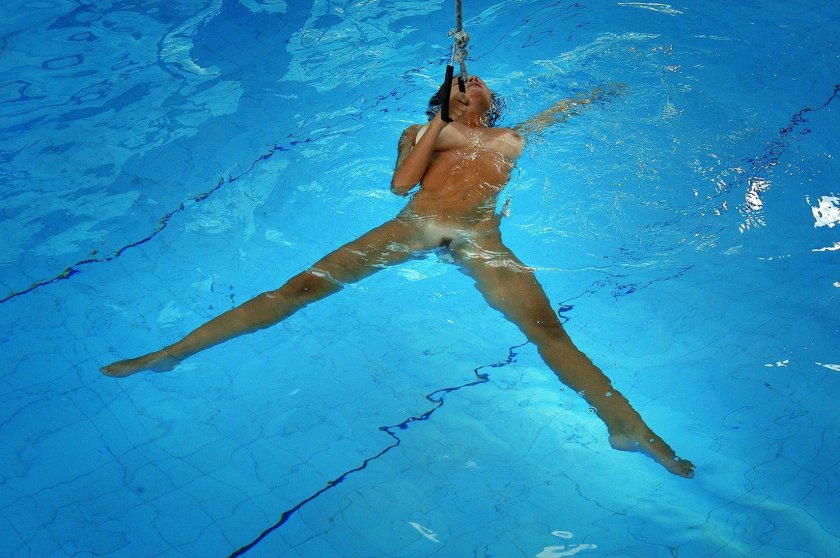 Synchronous swimming naked