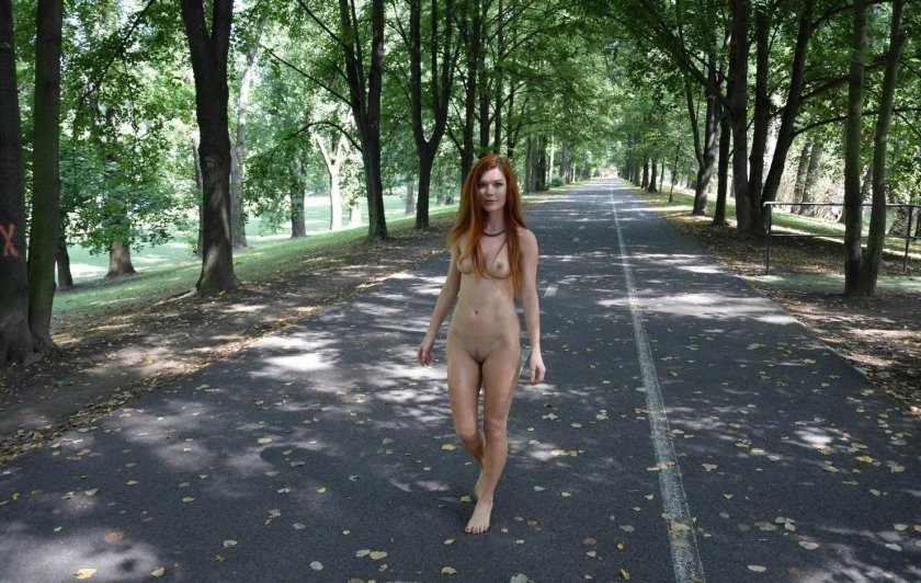 Jenny Smith walks naked