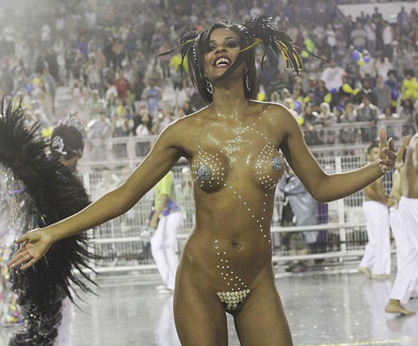 Andrea Martins Brazili Carnival