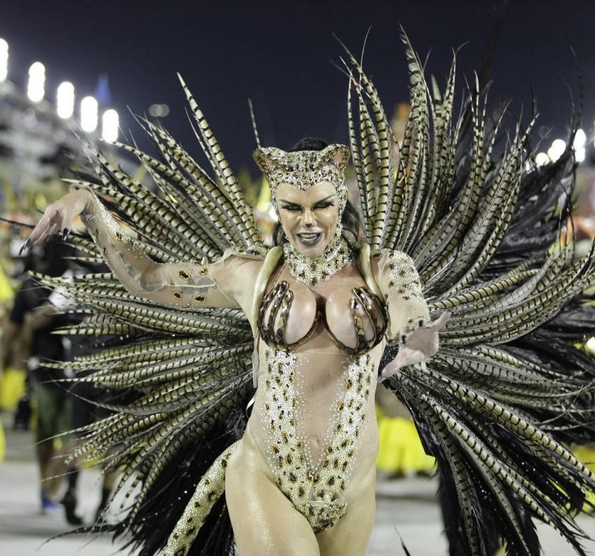 Carnival in Brazil Extraise