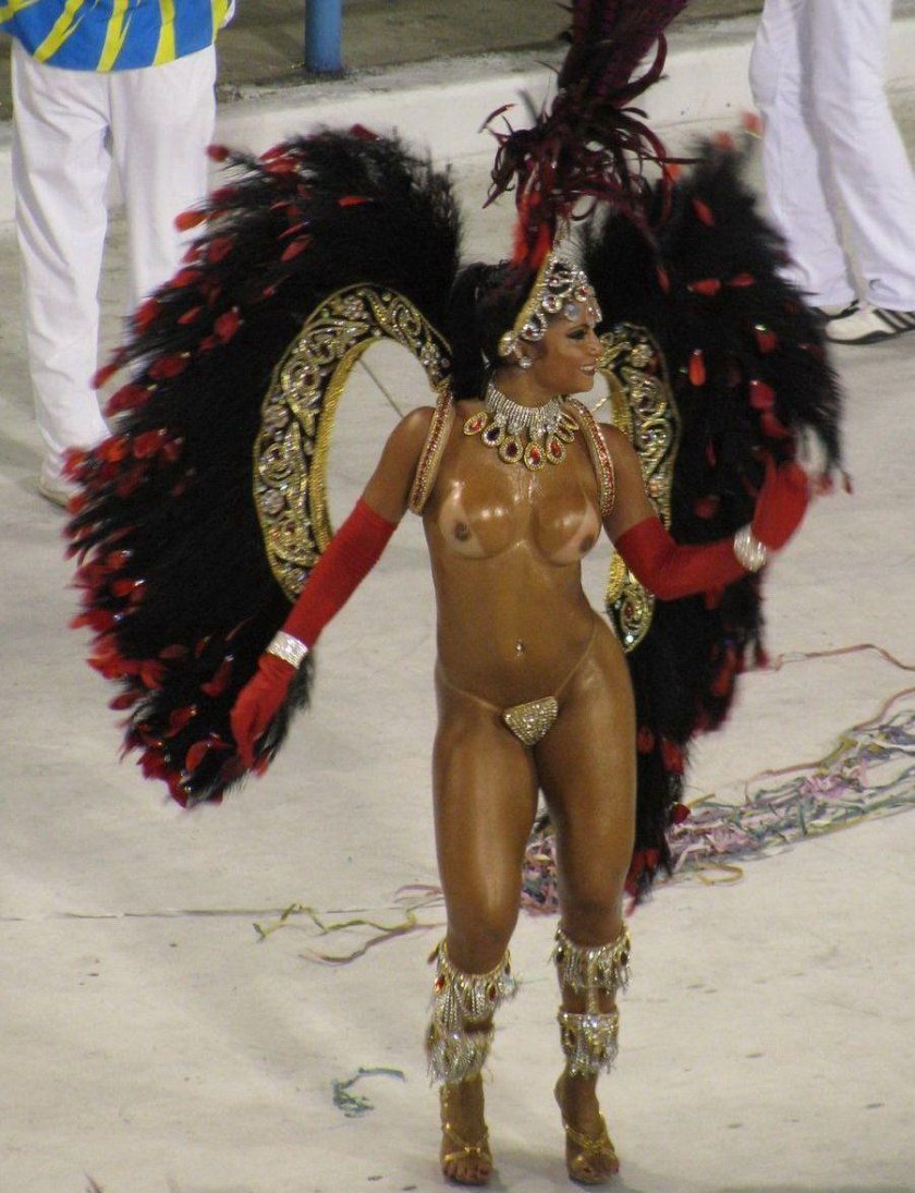 Andrea Martins Brazili Carnival