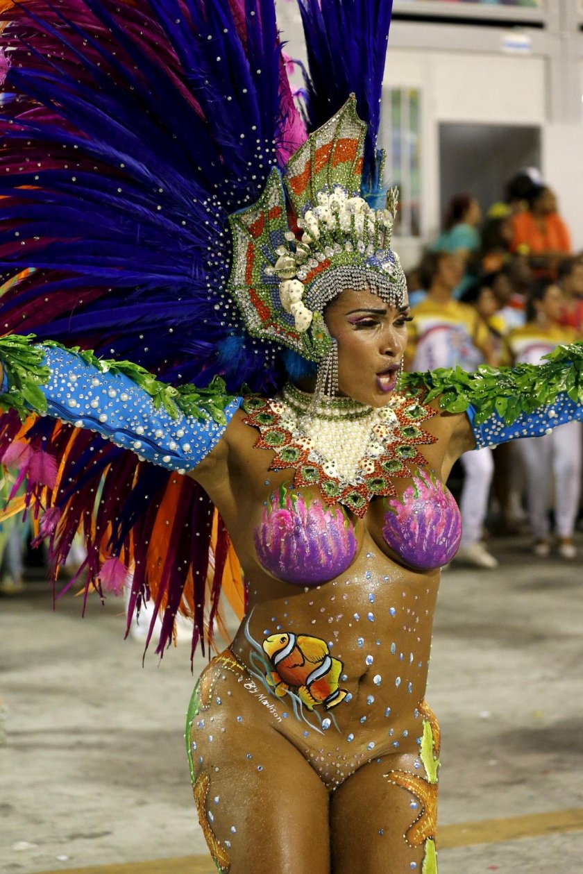 Andrea Martins Brazili Carnival