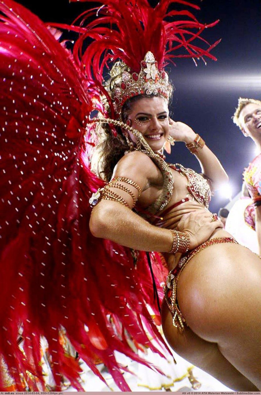 Andrea Martins Brazili Carnival
