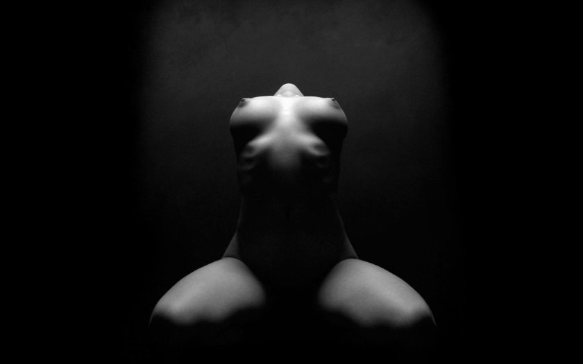 Naked girls blackly white