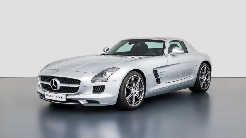 Mercedes SLS