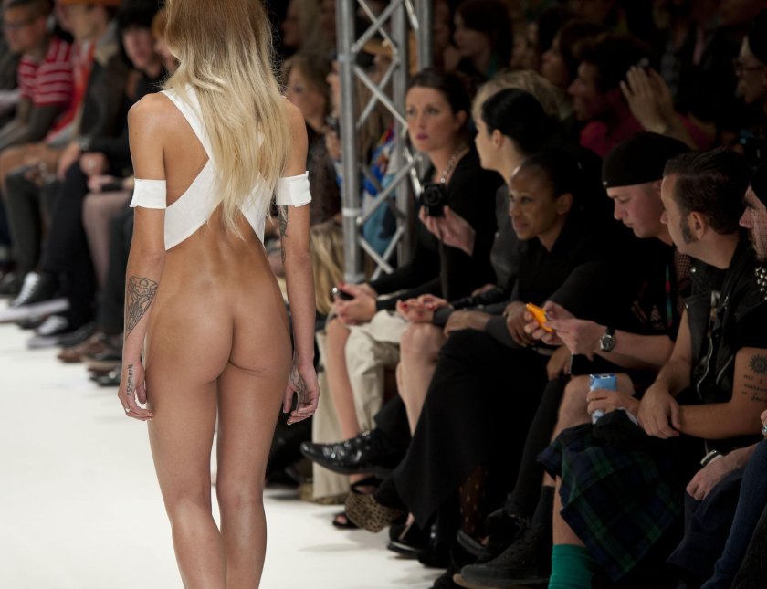 On the catwalk without panties
