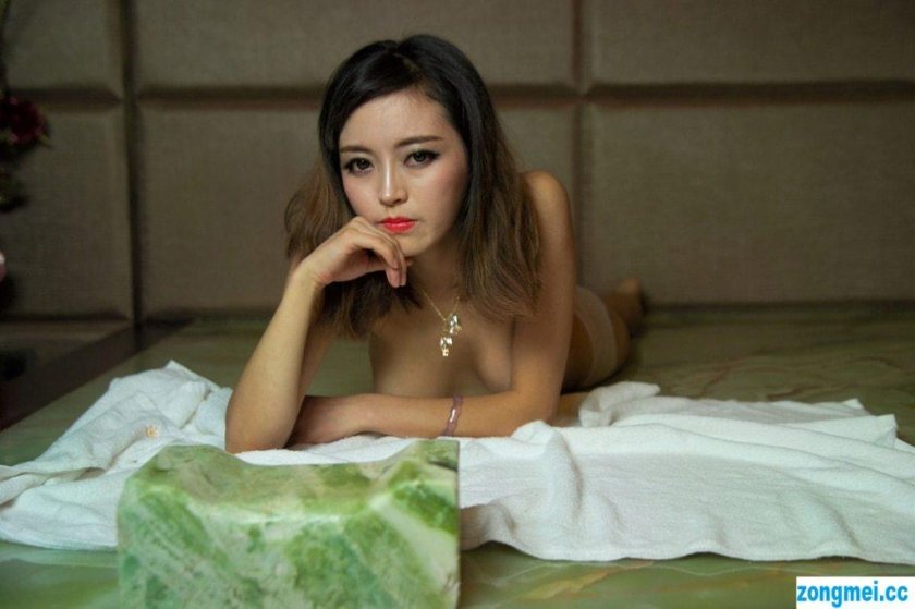 Naked Chinese women amateur