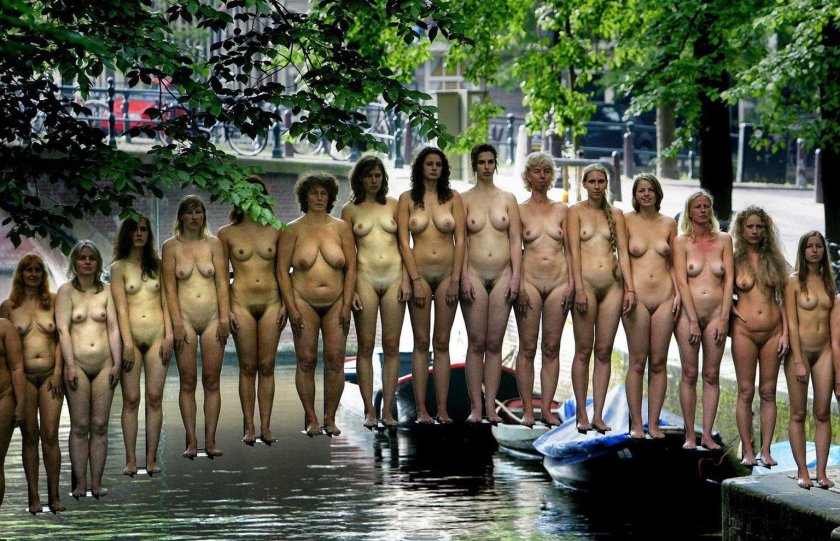 A crowd of naked women