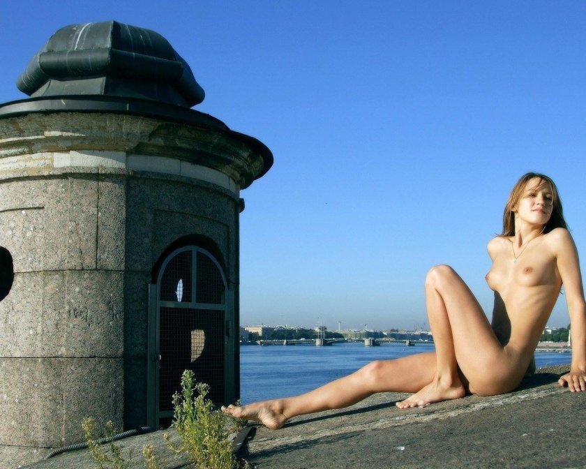 Trinity bridge and Petropavlovskaya fortress