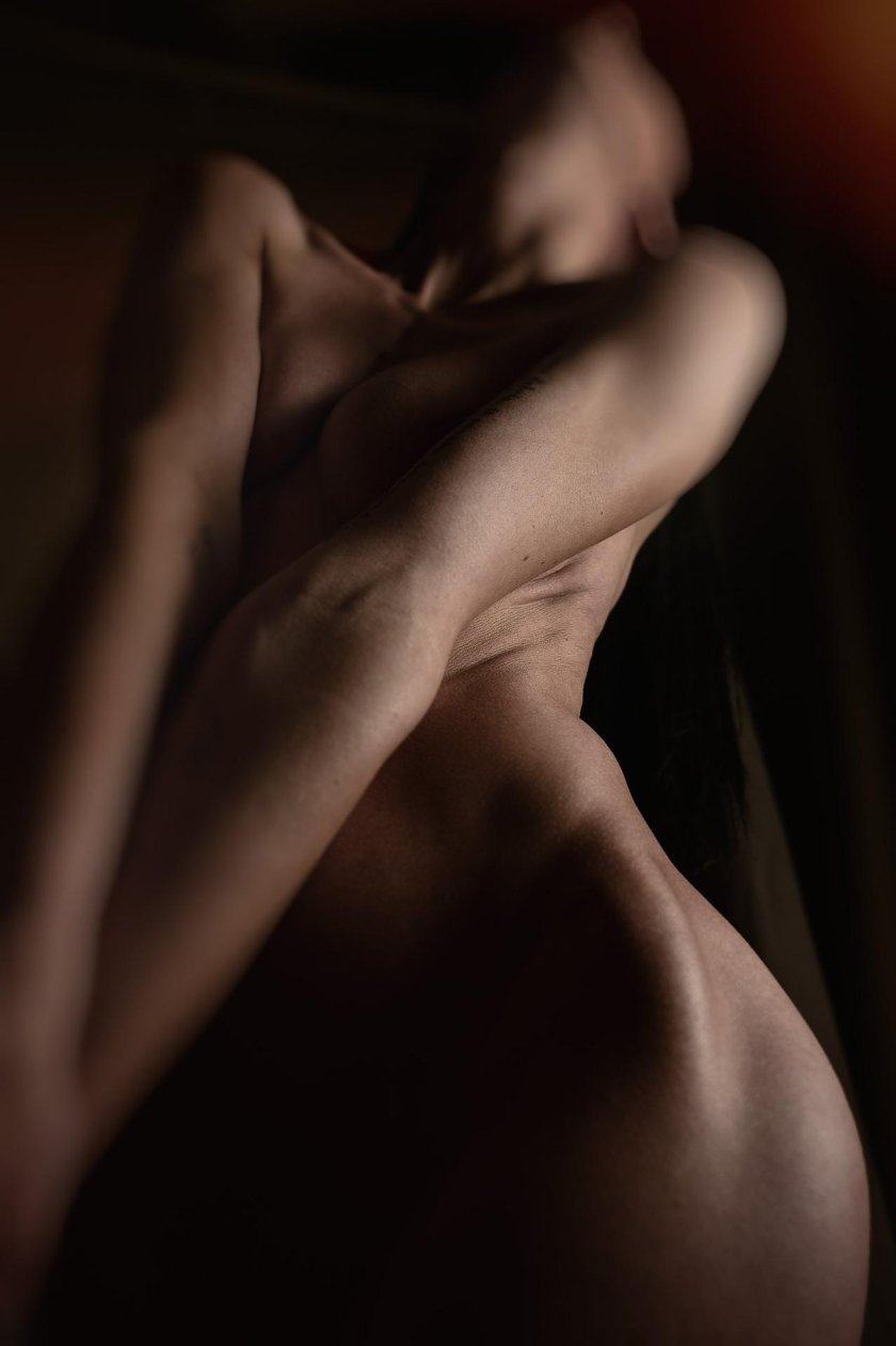 Body lines photo shoot