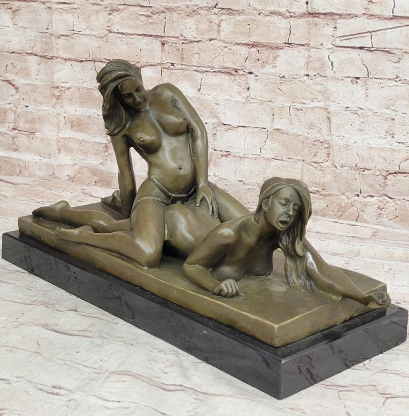 Erotic sculpture