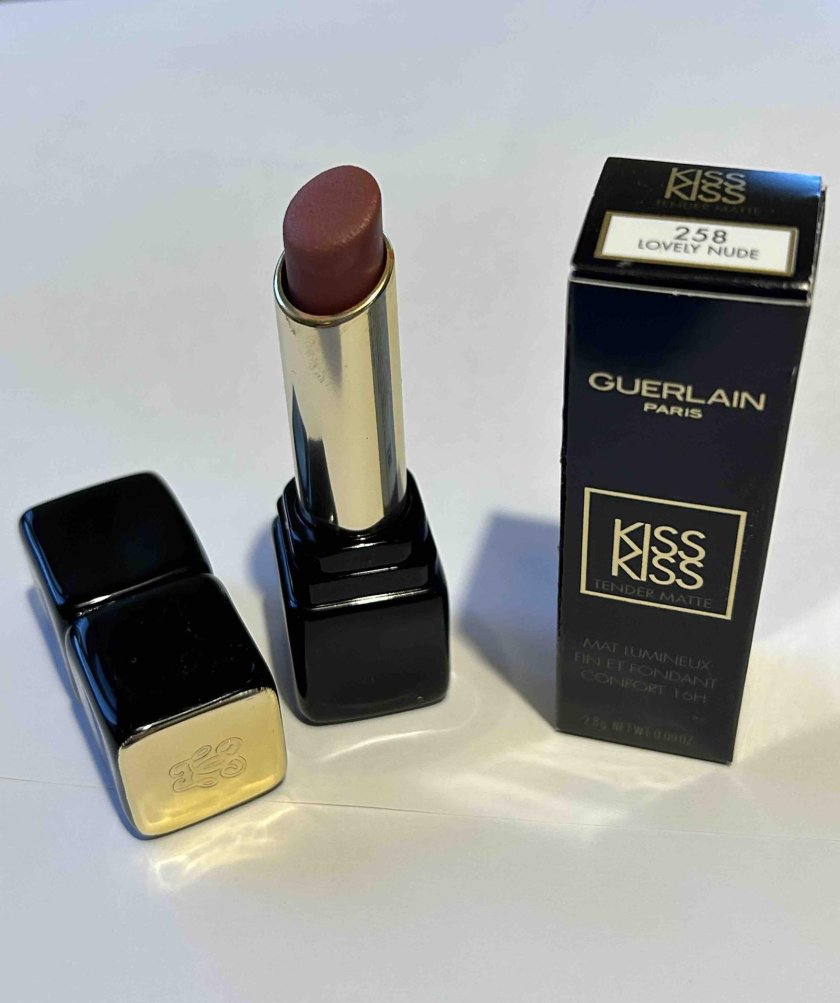 Guerlain kiss tender matte